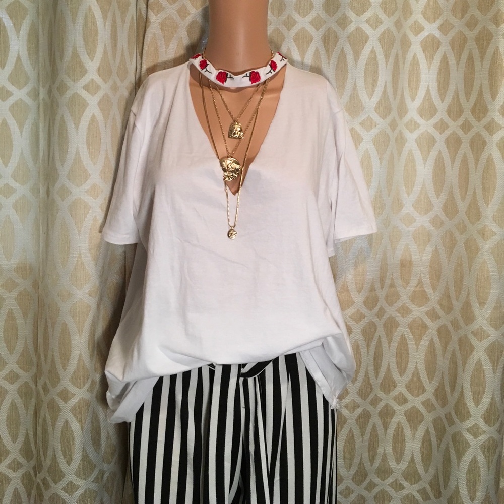 White Rose Embroidery Chocker Top